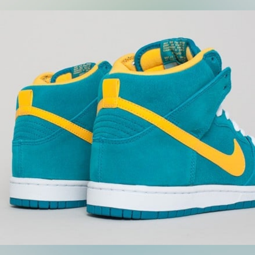 Nike SB Dunk Hi Tropical Teal and University Gold (2013) - Picture 4 of 17